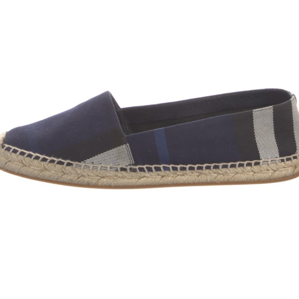 Burberry Nova Check Pattern Canvas Espadrilles
Women's Size: 10 | IT 40